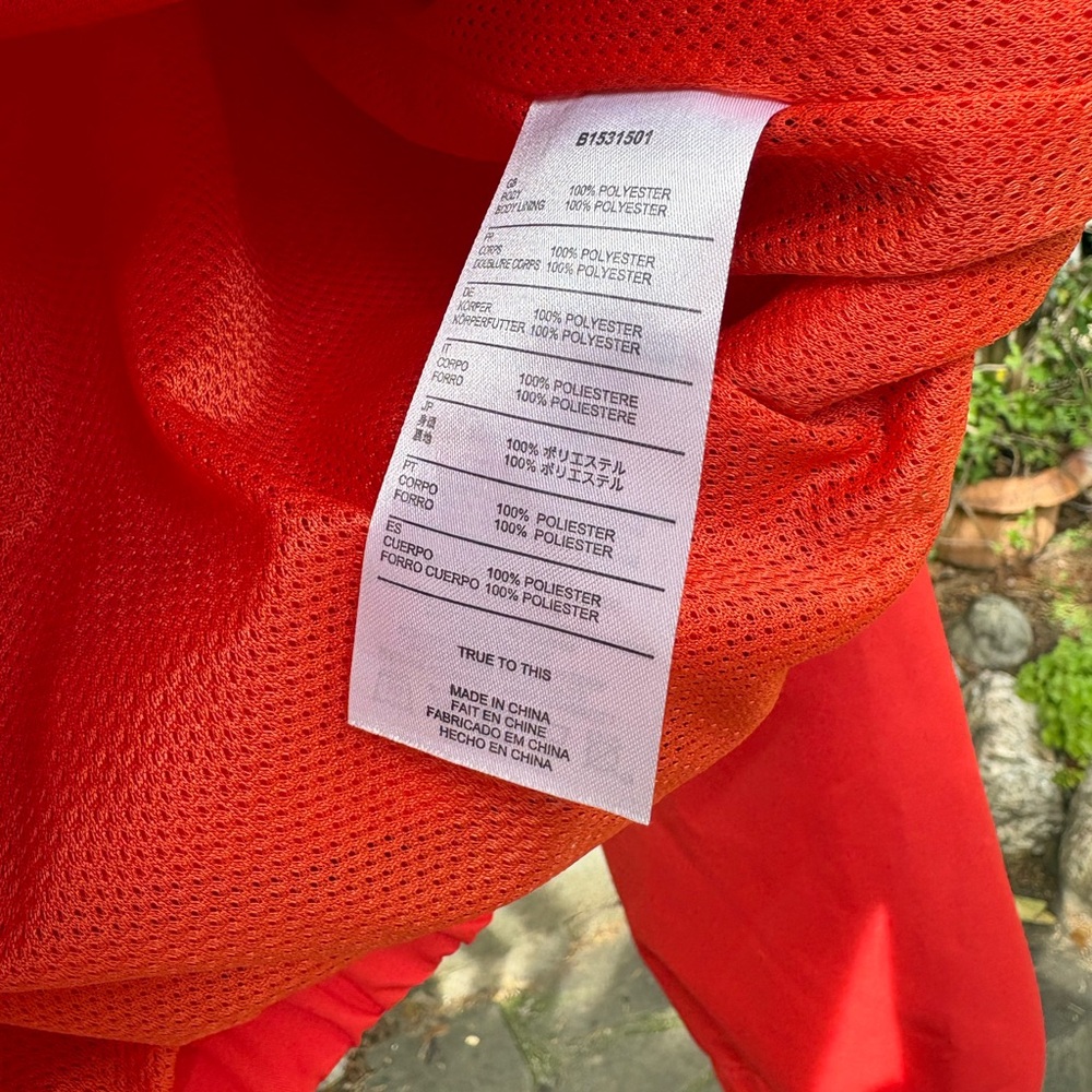 Volcom Bold Red Jacket - Picture 4 of 4